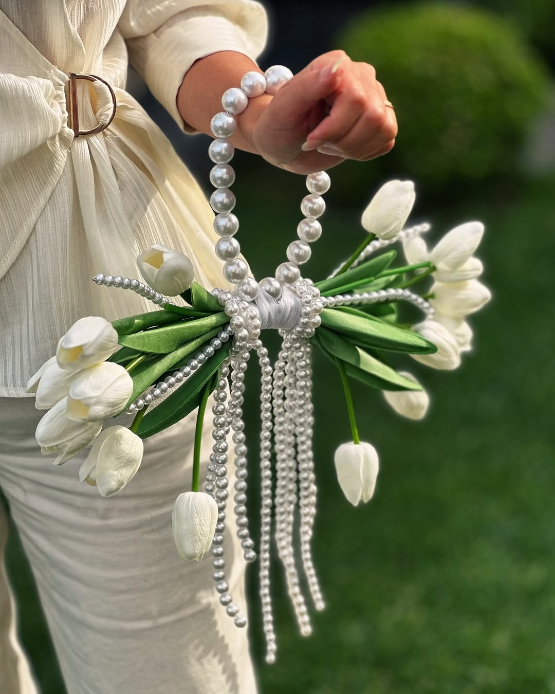 Kalibridal Halka İncili Lale - 002