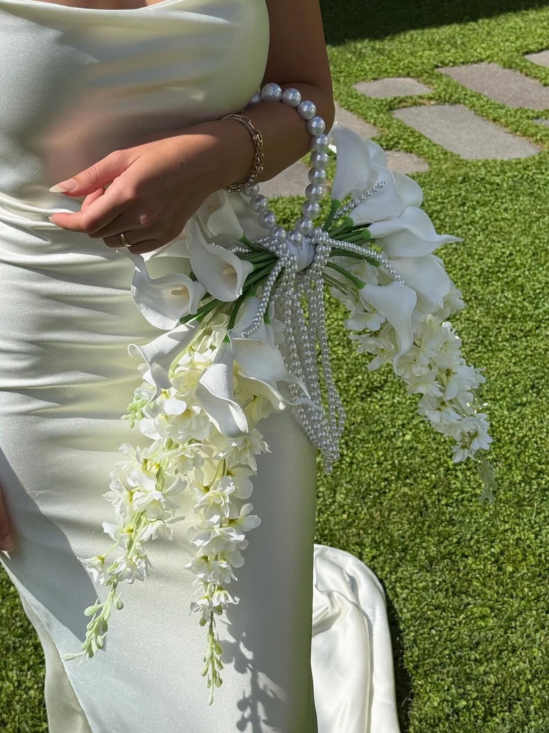İnci Detaylı Gala Gelin Buketi