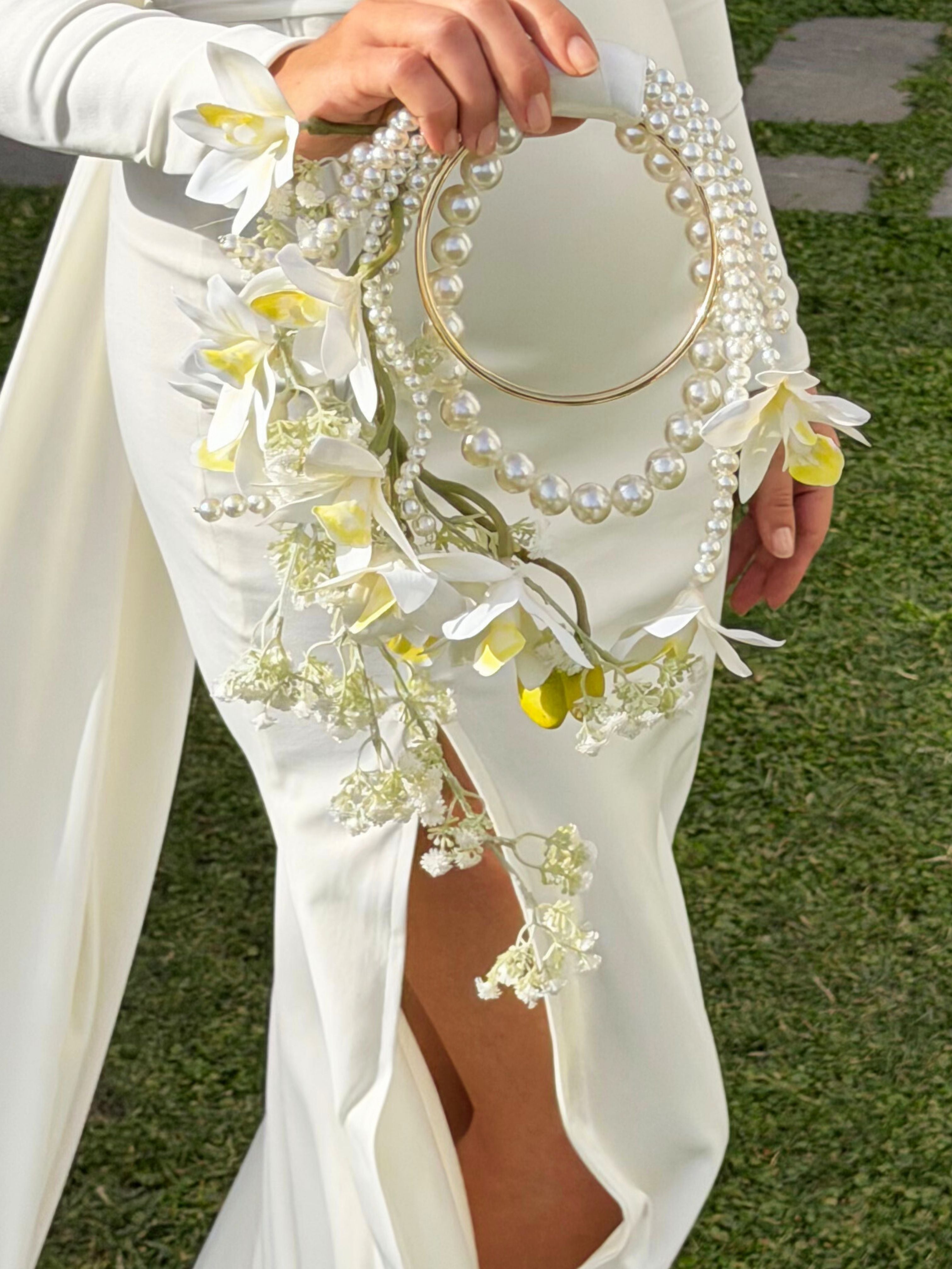 Orkide İnci Halkalı Gelin Buketi Kalibridal