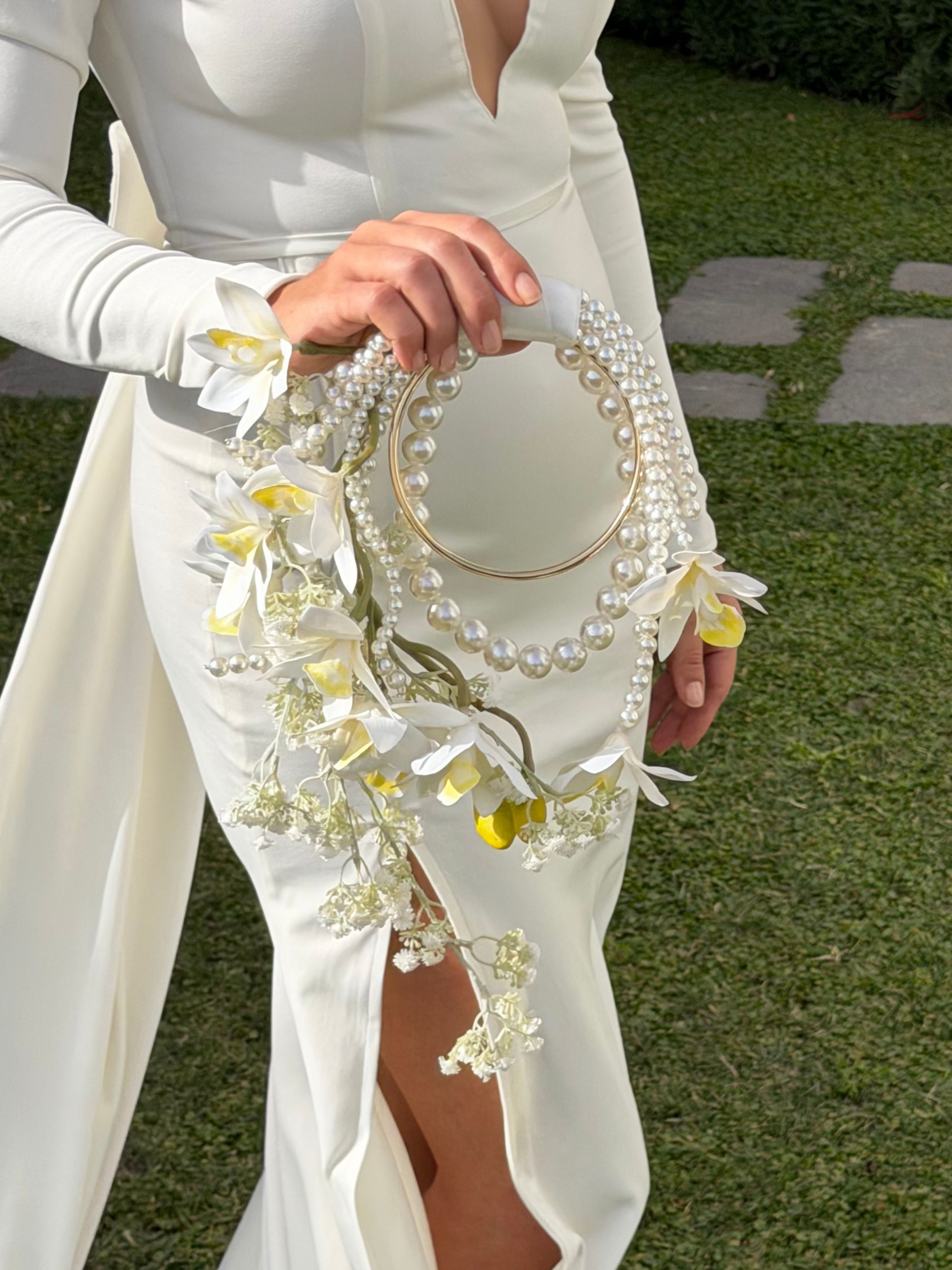 Orkide İnci Halkalı Gelin Buketi Kalibridal