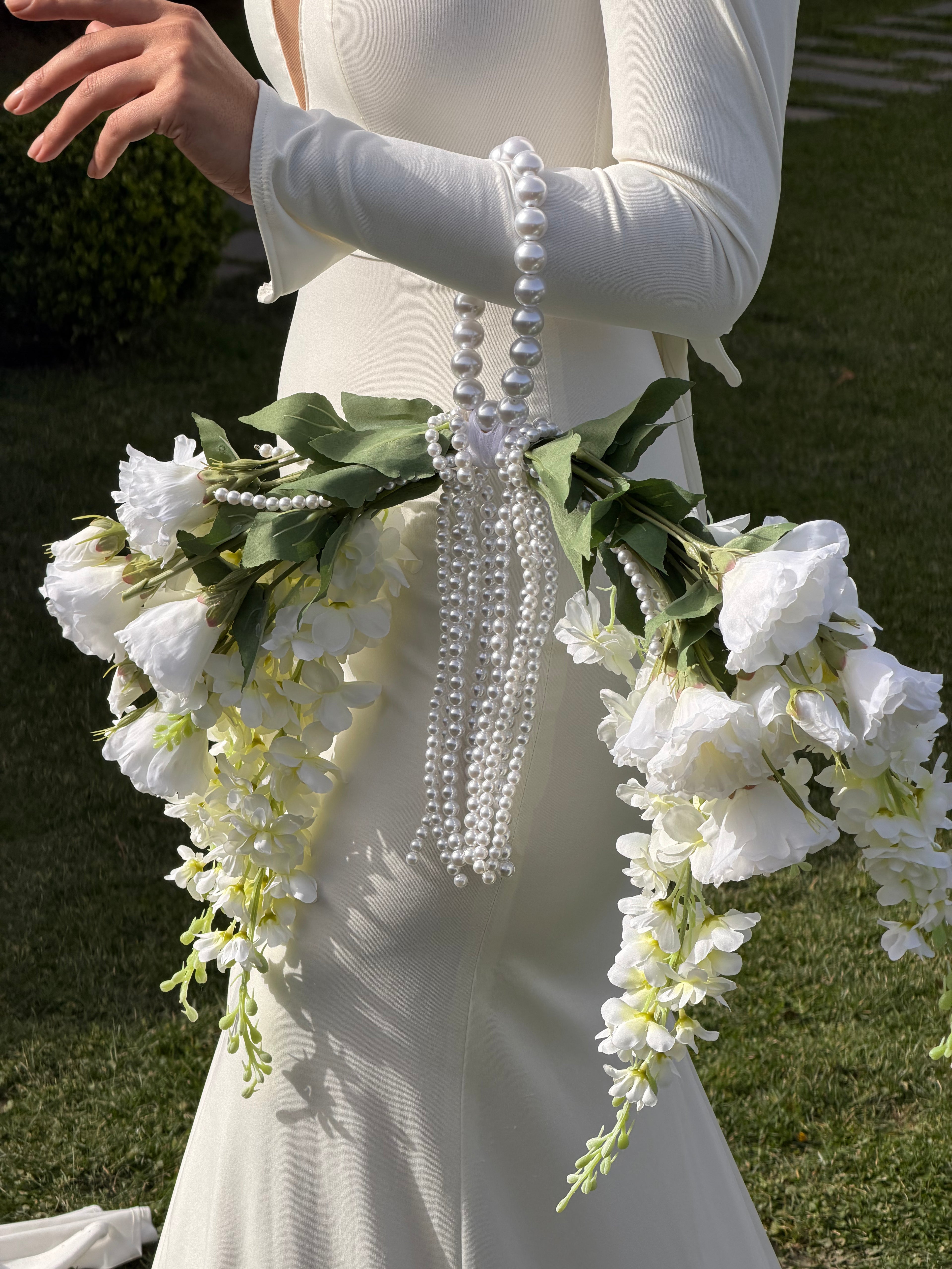 Lisyantus ve Delfinyum Gelin Buketi