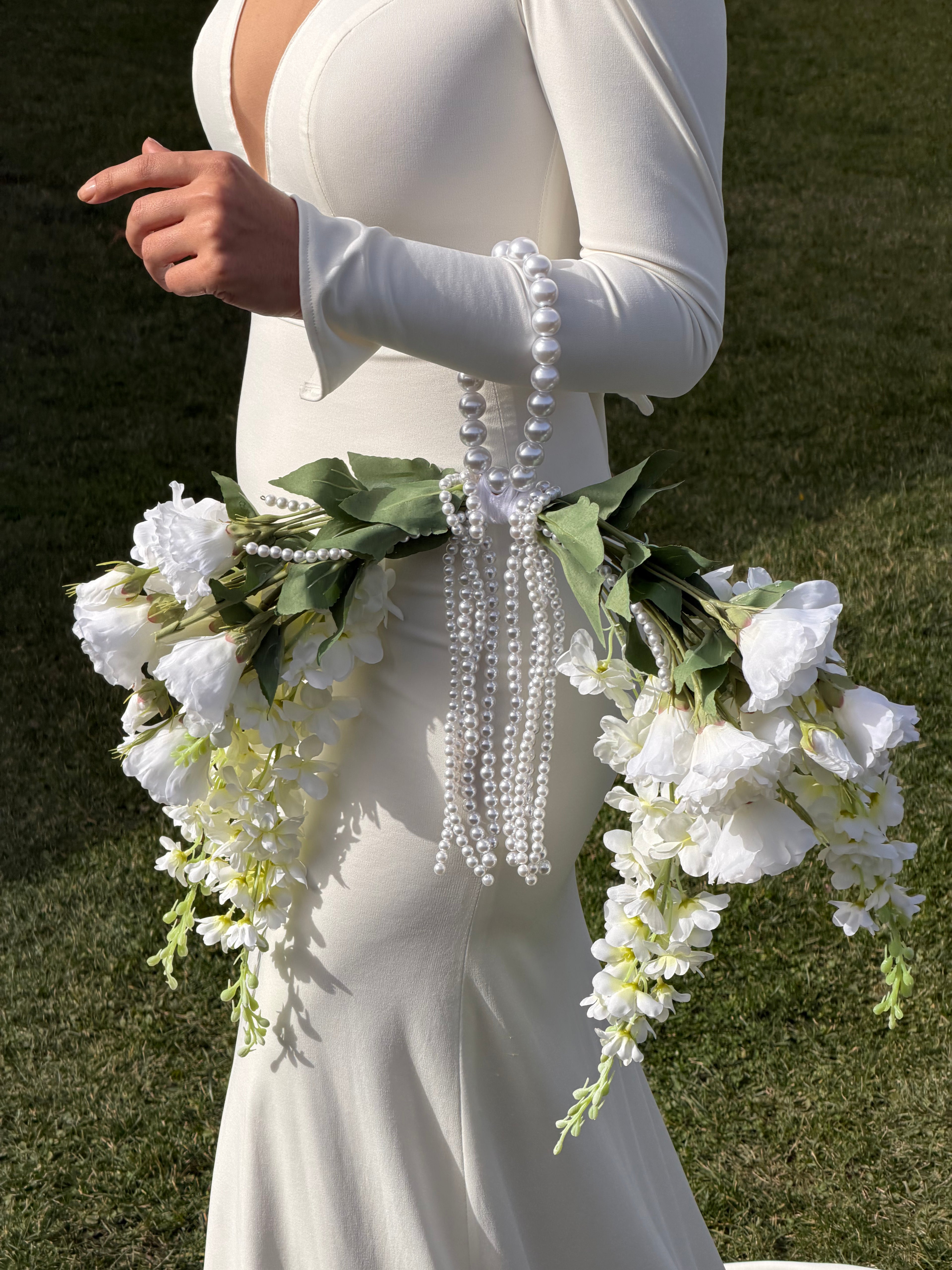 Lisyantus ve Delfinyum Gelin Buketi