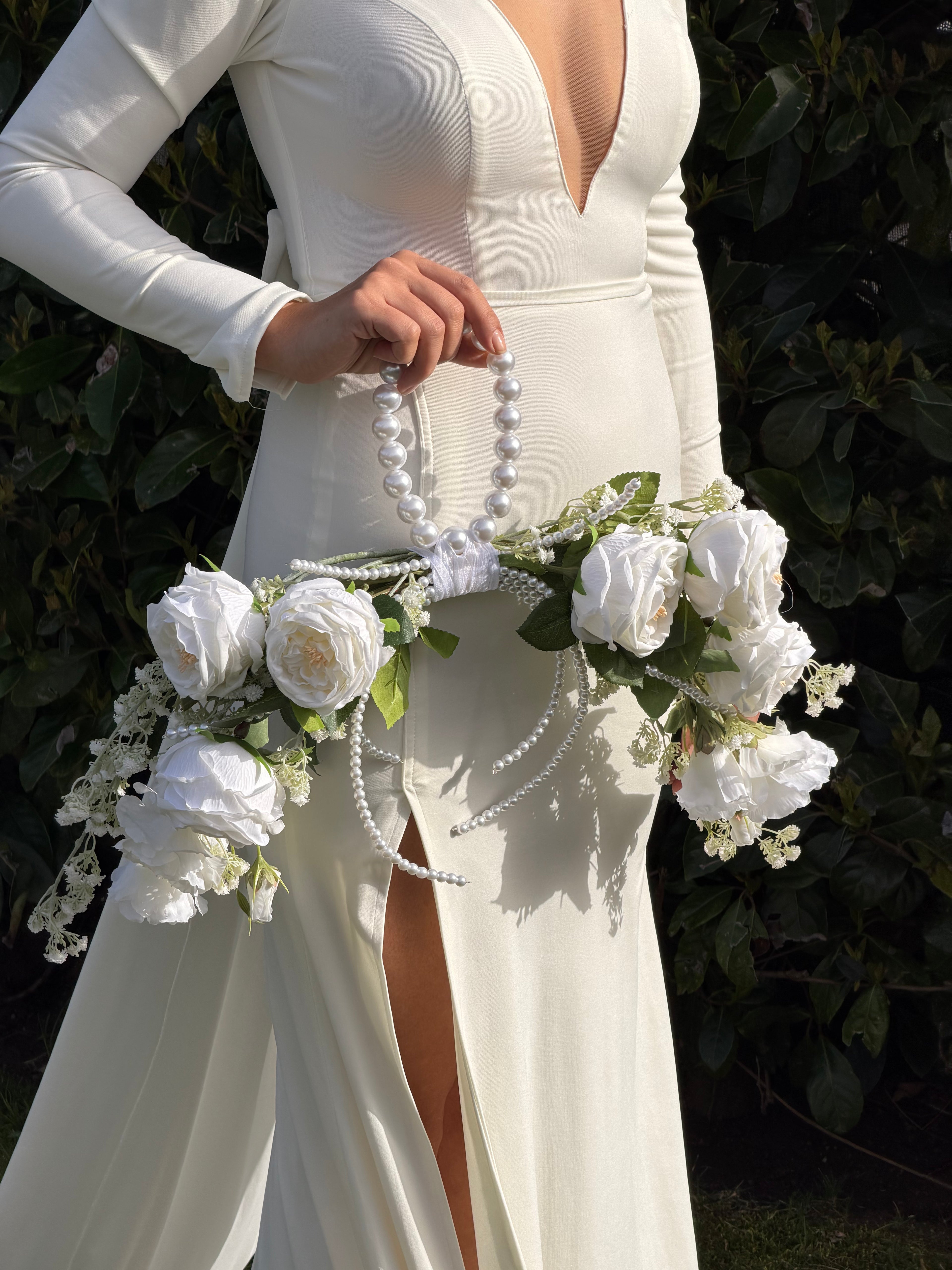 Şakayık İnci Saplı Gelin Buketi Kalibridal