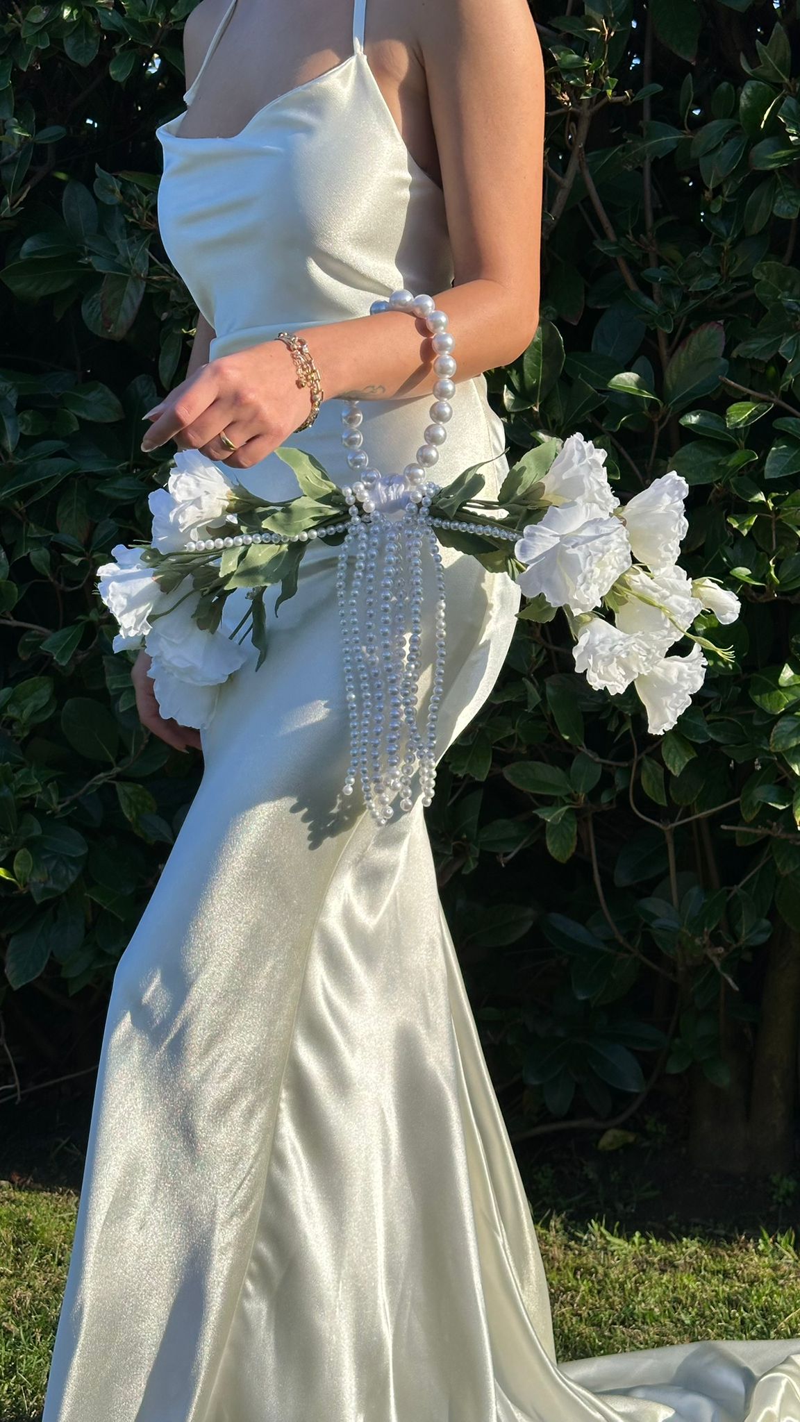 İncili Lisyantus Gelin Buketi Kalibridal